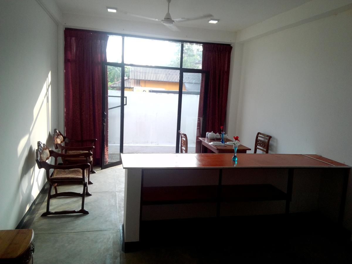 Villa Maleena Hikkaduwa Extérieur photo