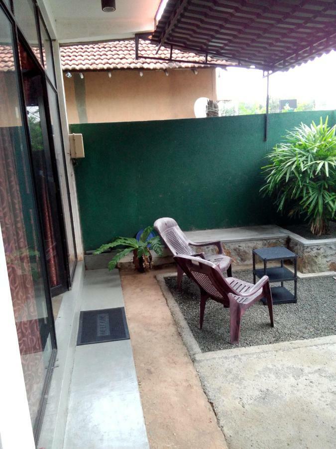 Villa Maleena Hikkaduwa Extérieur photo
